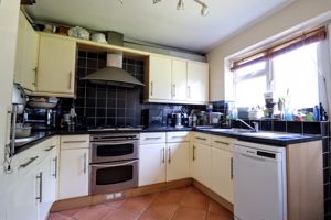 Kitchen- click for photo gallery